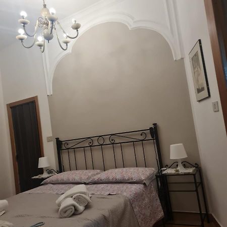 Villa Casa Romeo Adrano Exterior foto